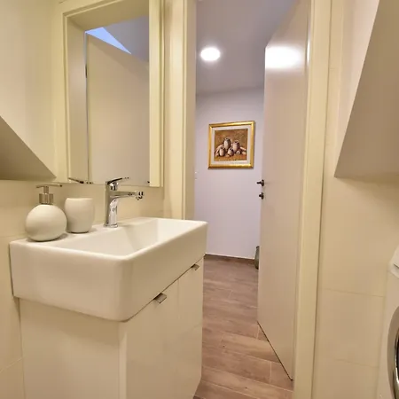 In Near Diocletian's Palace Apartman *